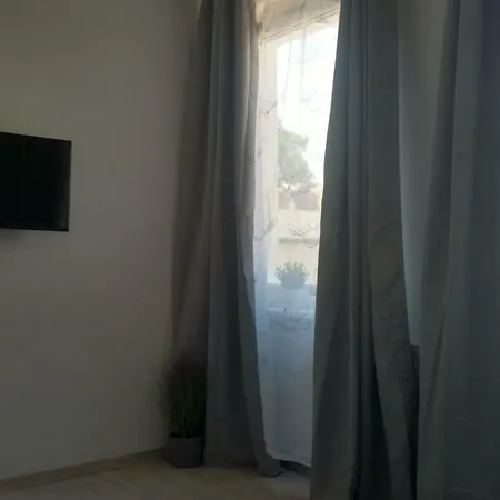 Gracja Quarto em Acomodações Particulares *